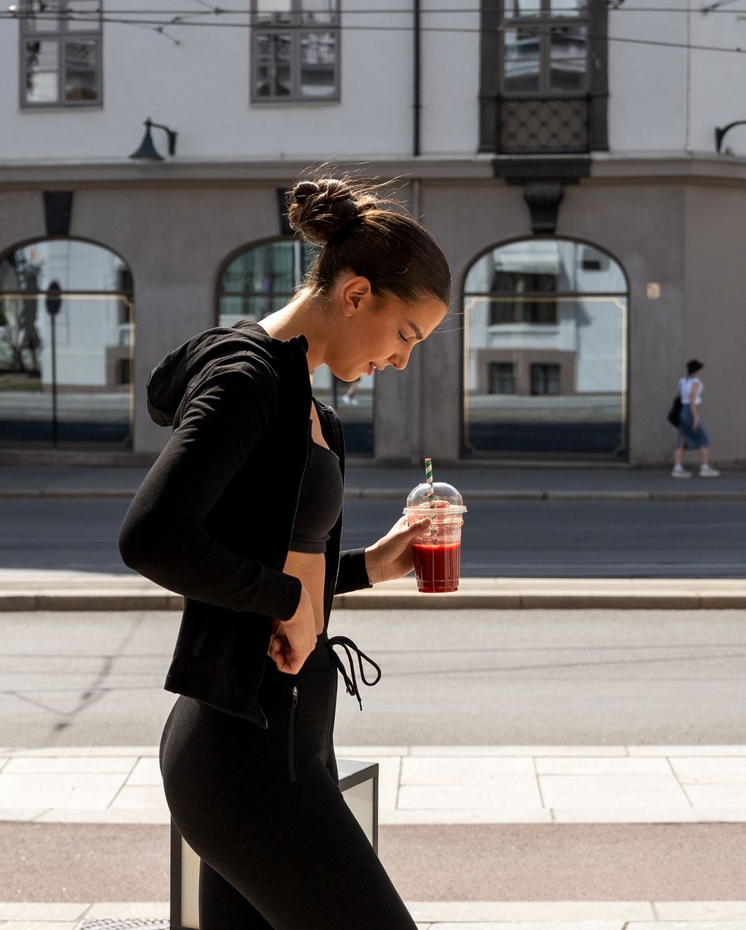 Eivy - Elsker du Eivy? Vi har sportswear, der vil opfylde dine behov! Udforsk vores udvalg af leggings, toppe, sko og andet træningstøj til kvinder, der kombinerer stil og ydeevne. Ligesom Eivy, har alle vores mærker høj kvalitet.