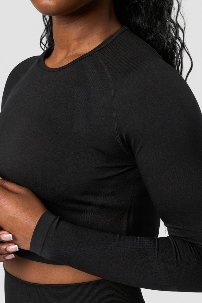 impact seamless ls crop top black