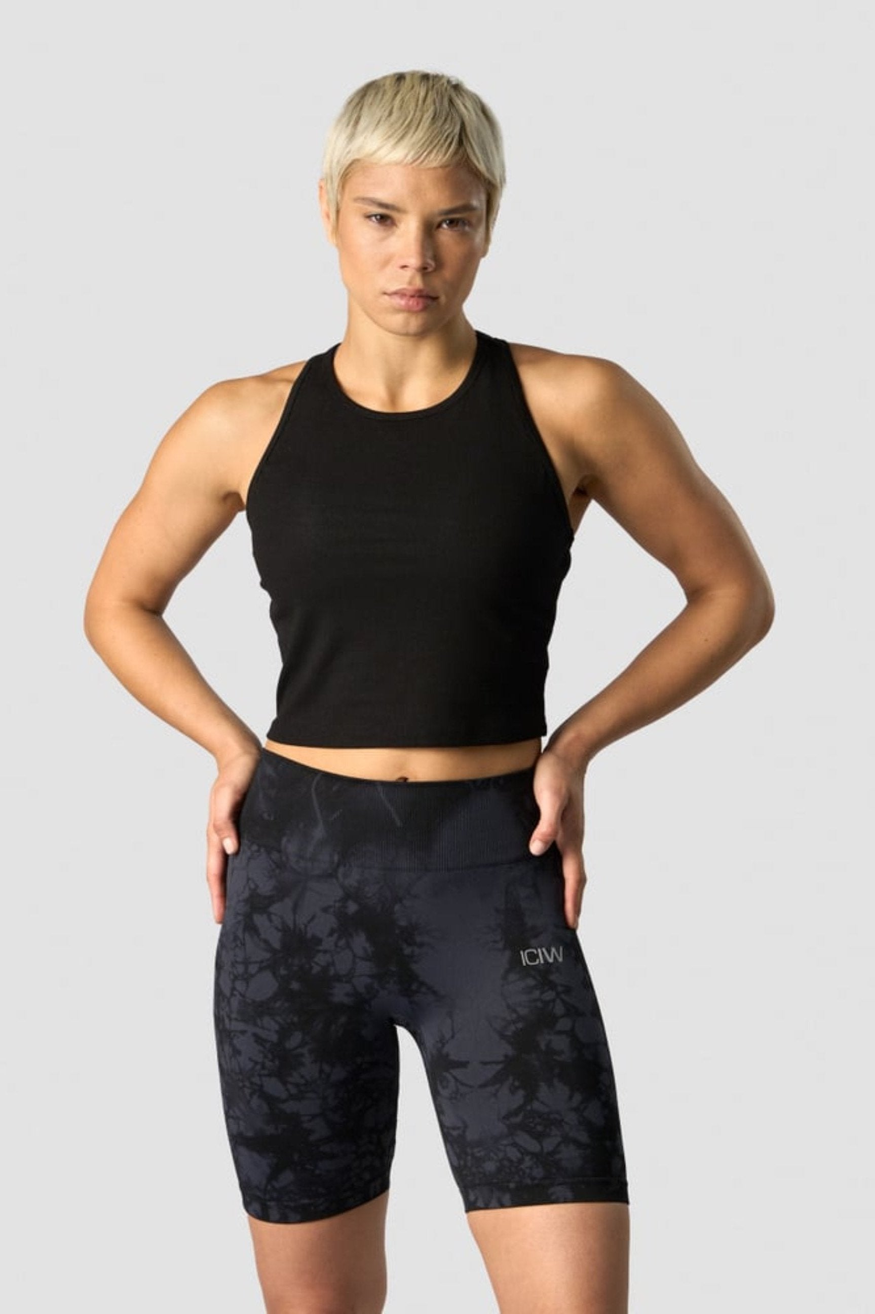 nimble cropped tank top black