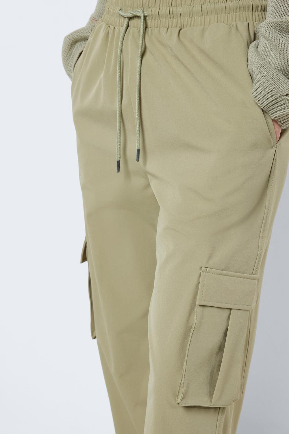 NOISY MAY - Kirby Hw Cargo Pants Wvn - Green